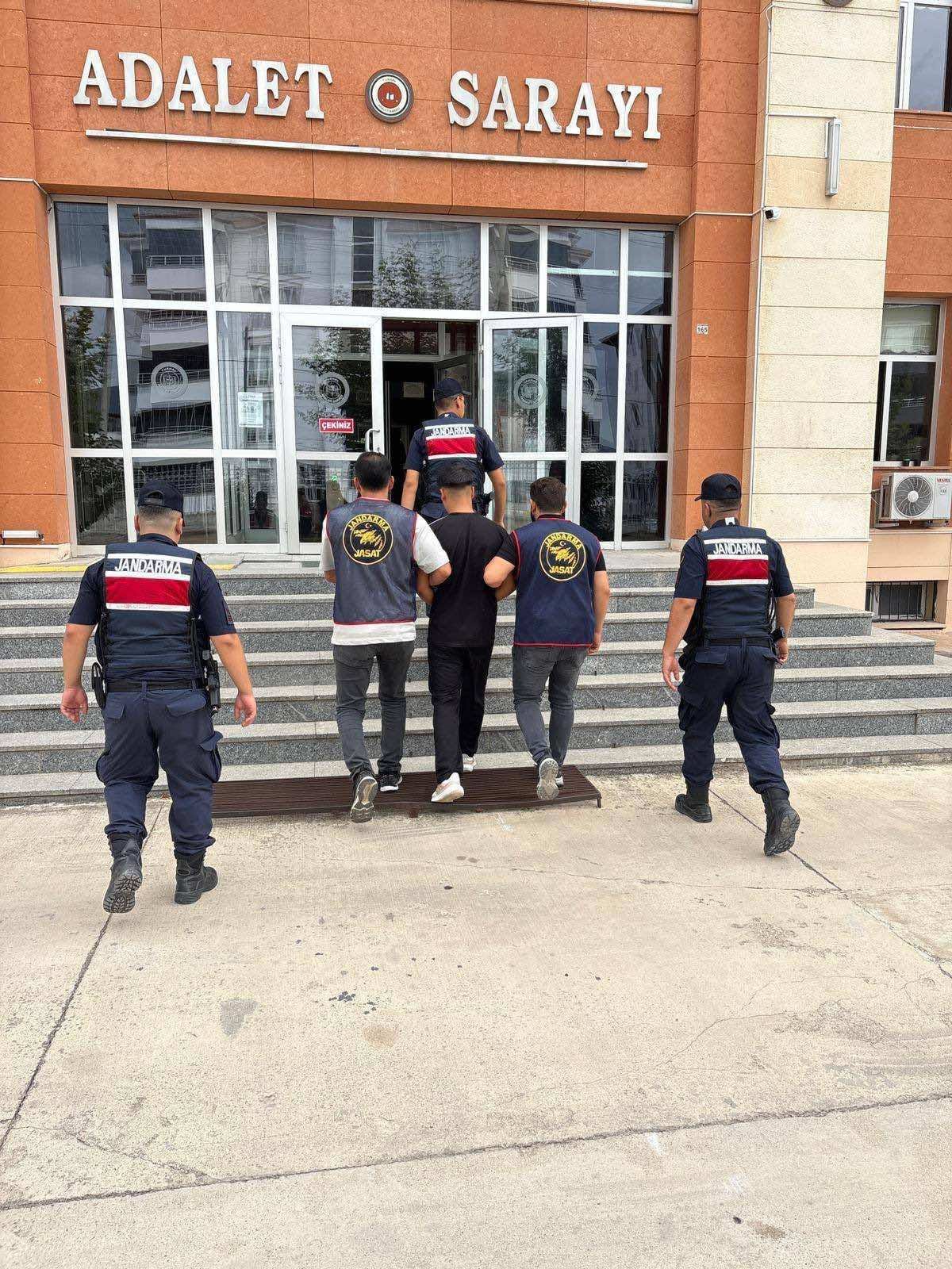 Tokat’ta 117 Yıl Hapis Cezalı Firari Yakalandı