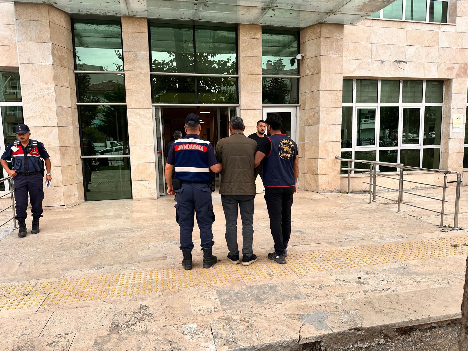 Erbaa'da Hakkında 13 Yıl 4 Ay Hapis Cezası Bulunan Şahıs Yakalandı.