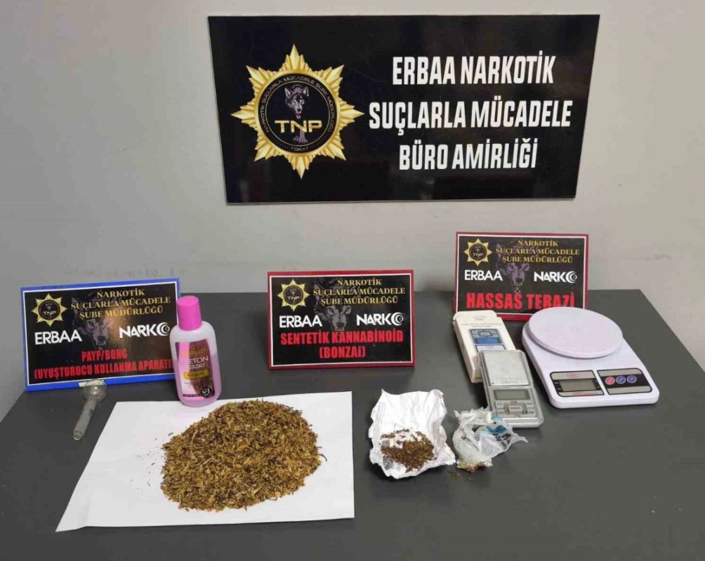 Erbaa’da uyuşturucu operasyonu: 3 gözaltı